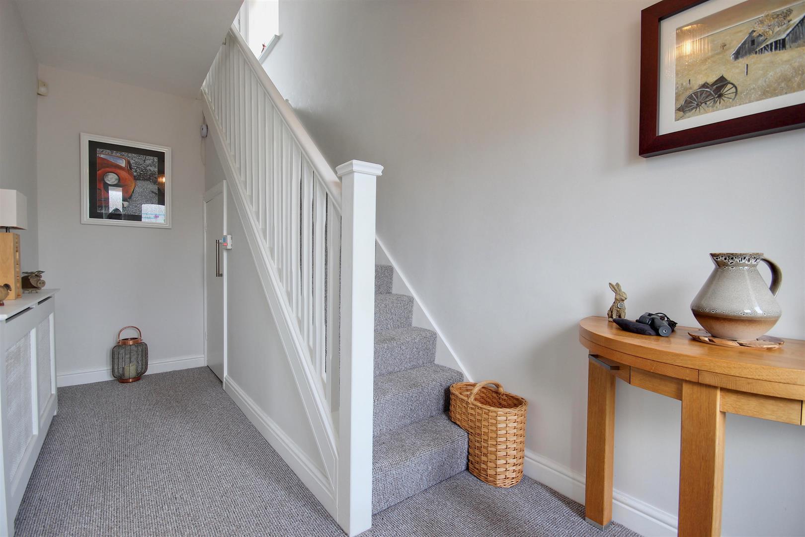 Westlands Road, Sproatley